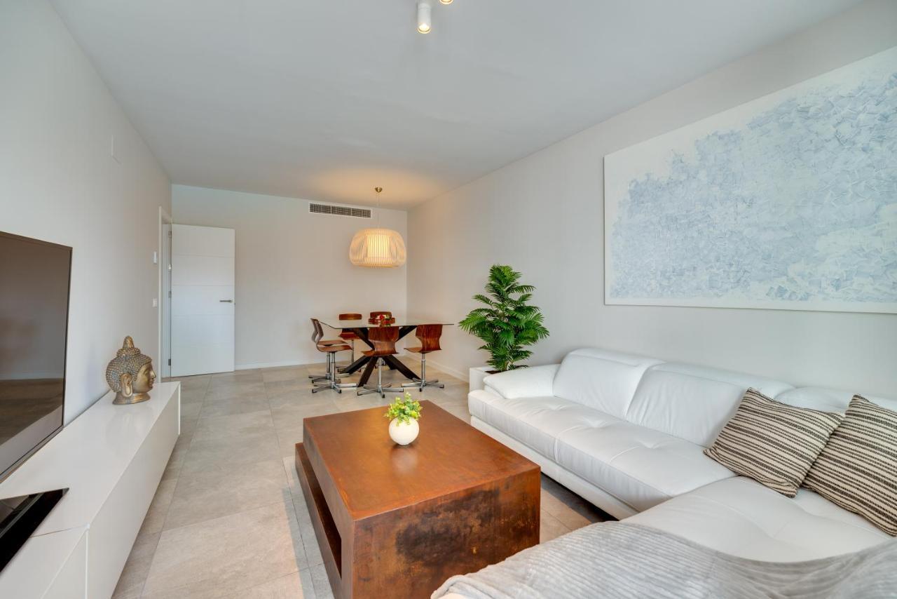 Vacation Marbella I Via Celere, Huge Terrace, Brand New Complex, Close To The Beach, Marbella Center Ngoại thất bức ảnh