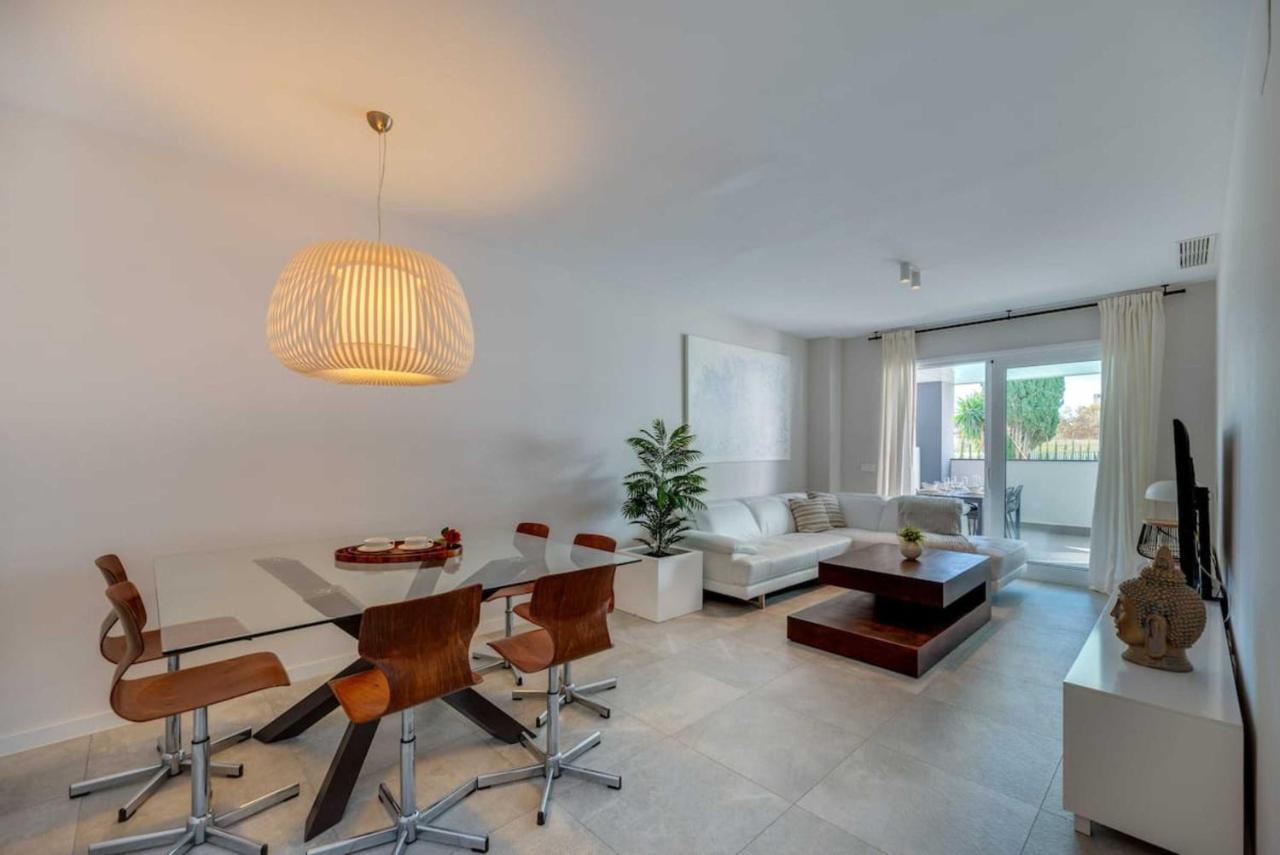 Vacation Marbella I Via Celere, Huge Terrace, Brand New Complex, Close To The Beach, Marbella Center Ngoại thất bức ảnh
